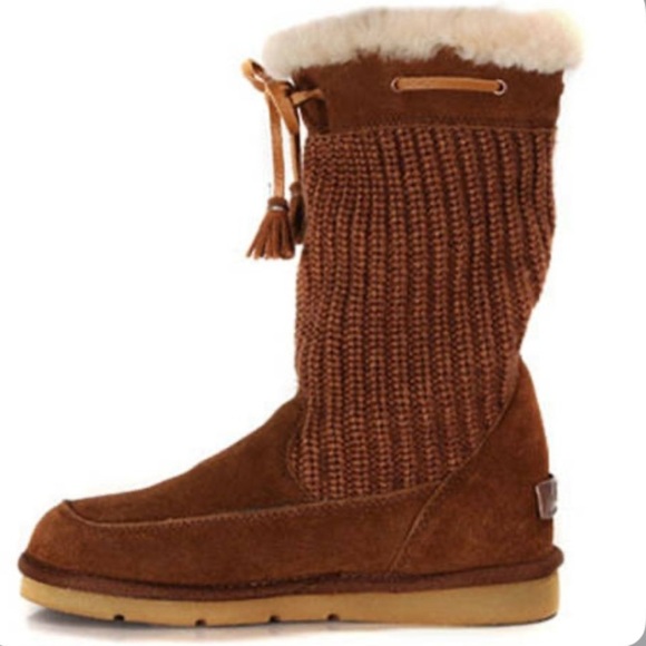 UGG Surburb Crochet Knit Boots -Chocolate 6 - Picture 2 of 9